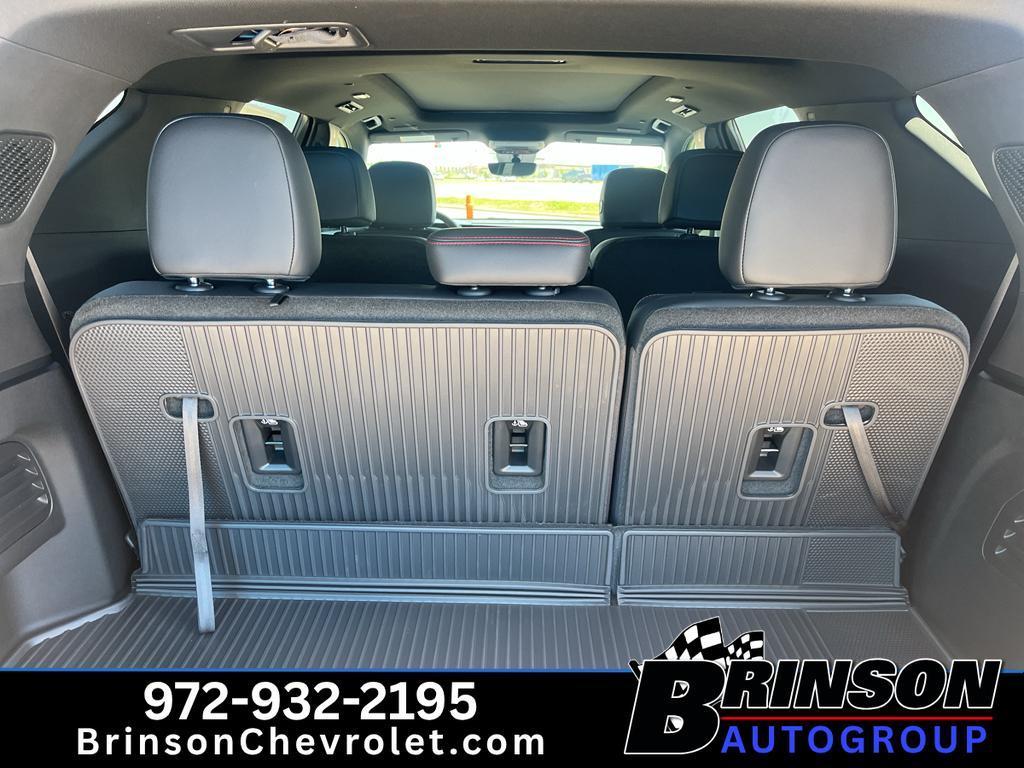 new 2026 Chevrolet Traverse car, priced at $54,045