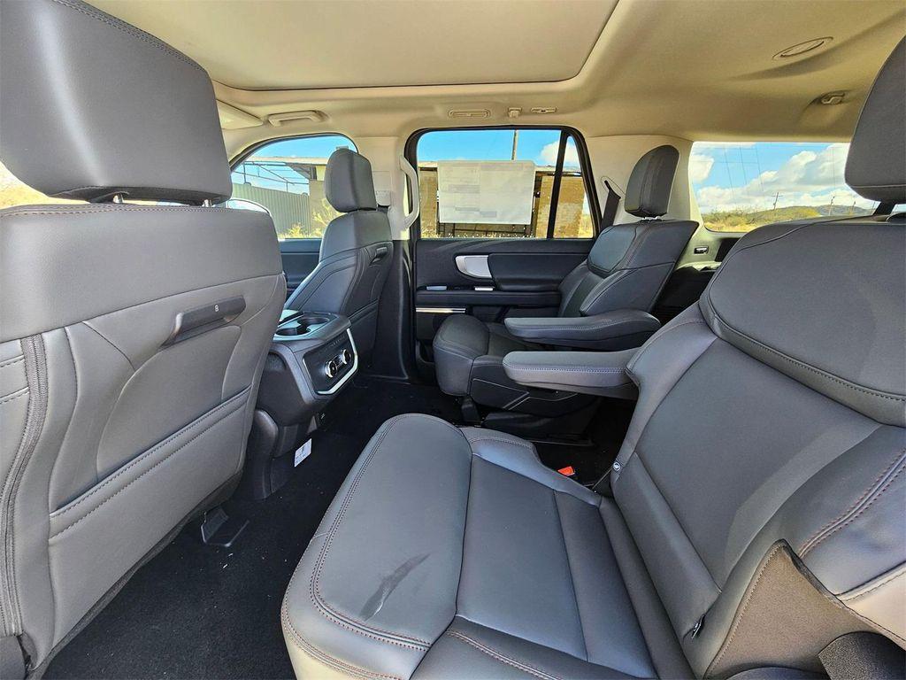 new 2025 Ford Expedition Max car, priced at $68,835