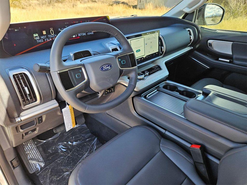 new 2025 Ford Expedition Max car, priced at $68,835