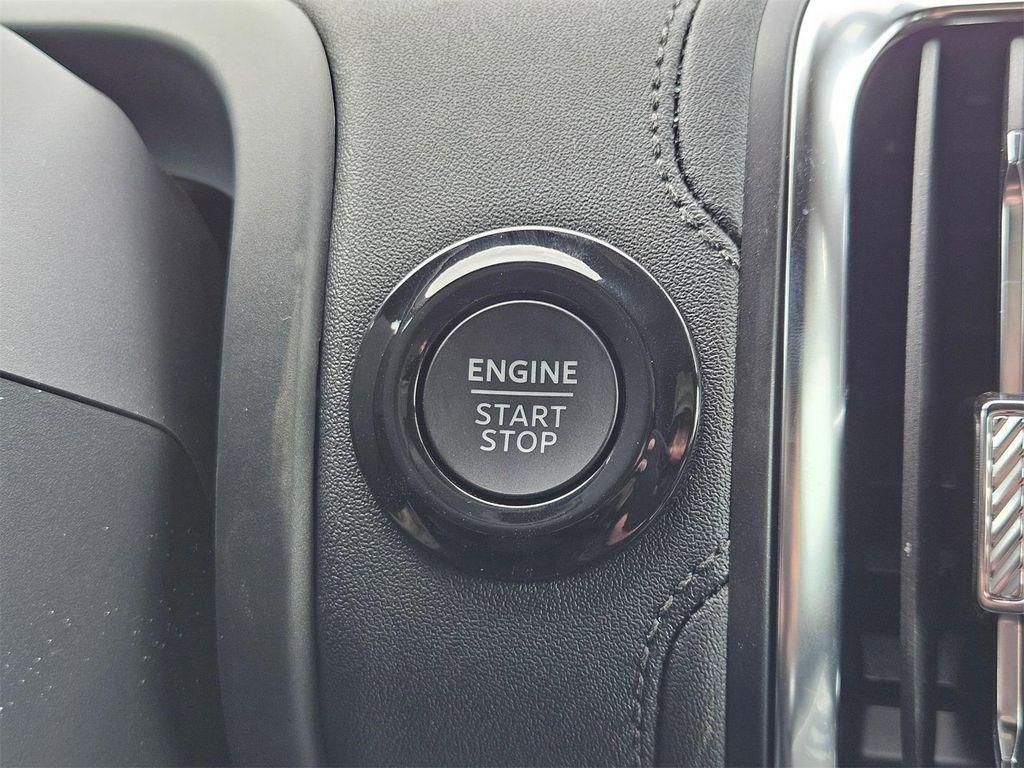 new 2026 Ford Expedition car, priced at $85,730