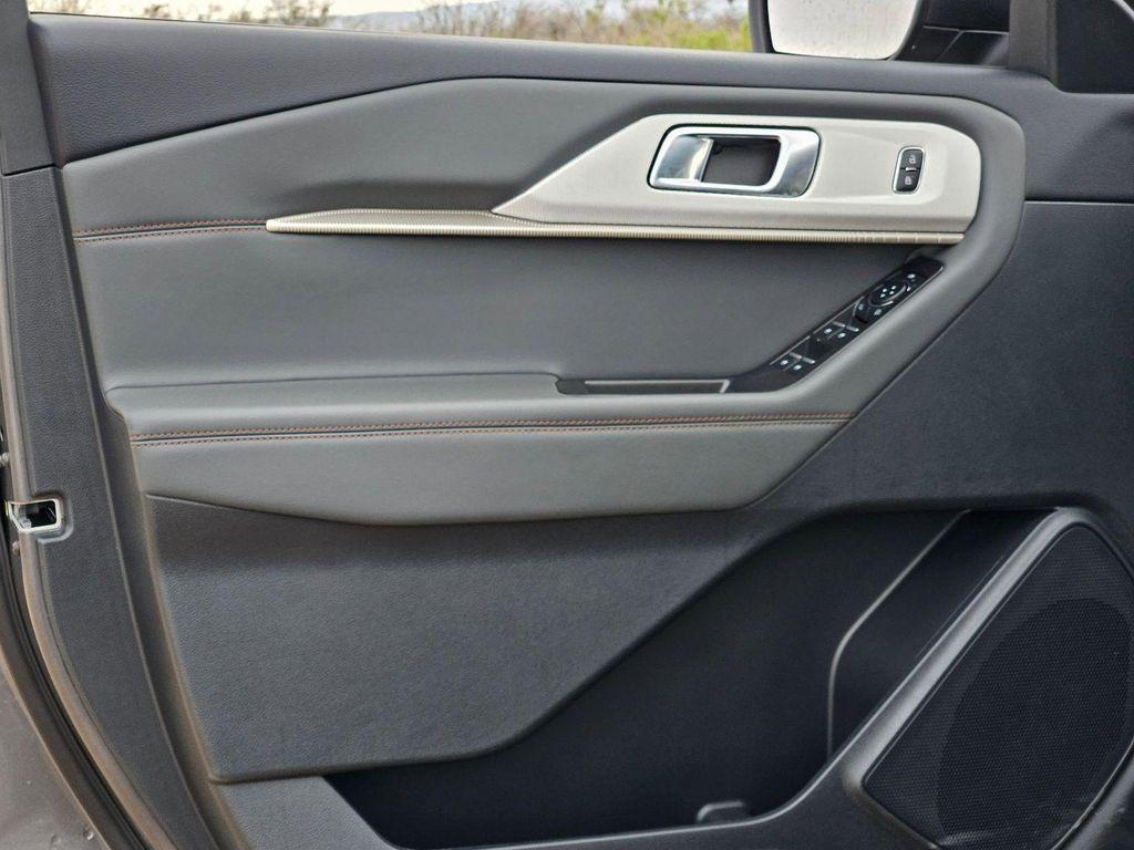 new 2026 Ford Explorer car, priced at $40,525