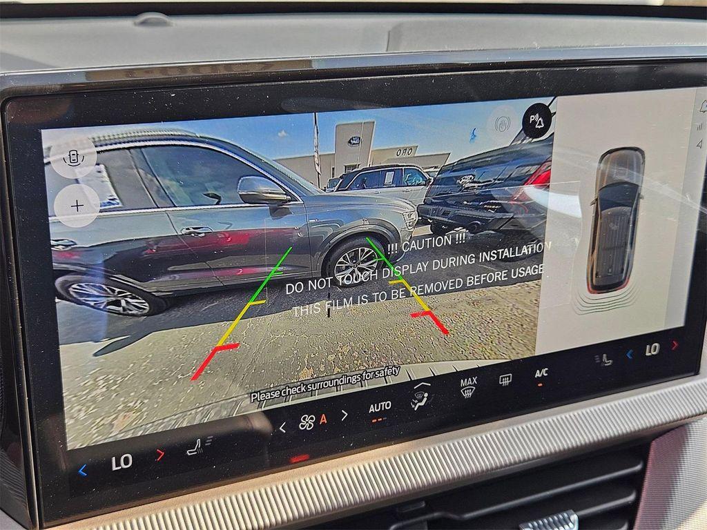 new 2025 Ford Explorer car, priced at $40,040