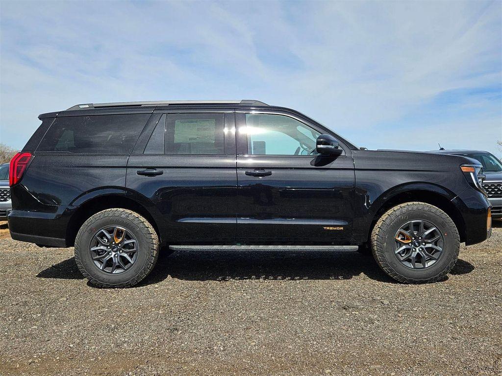 new 2026 Ford Expedition car, priced at $85,235