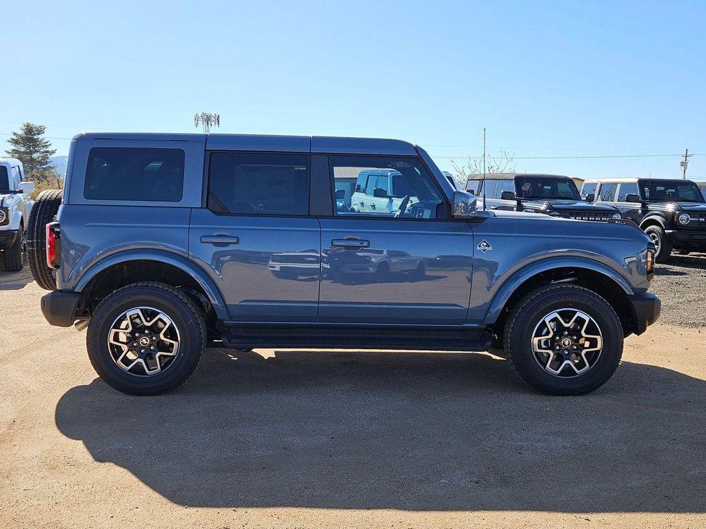 new 2025 Ford Bronco car, priced at $47,625
