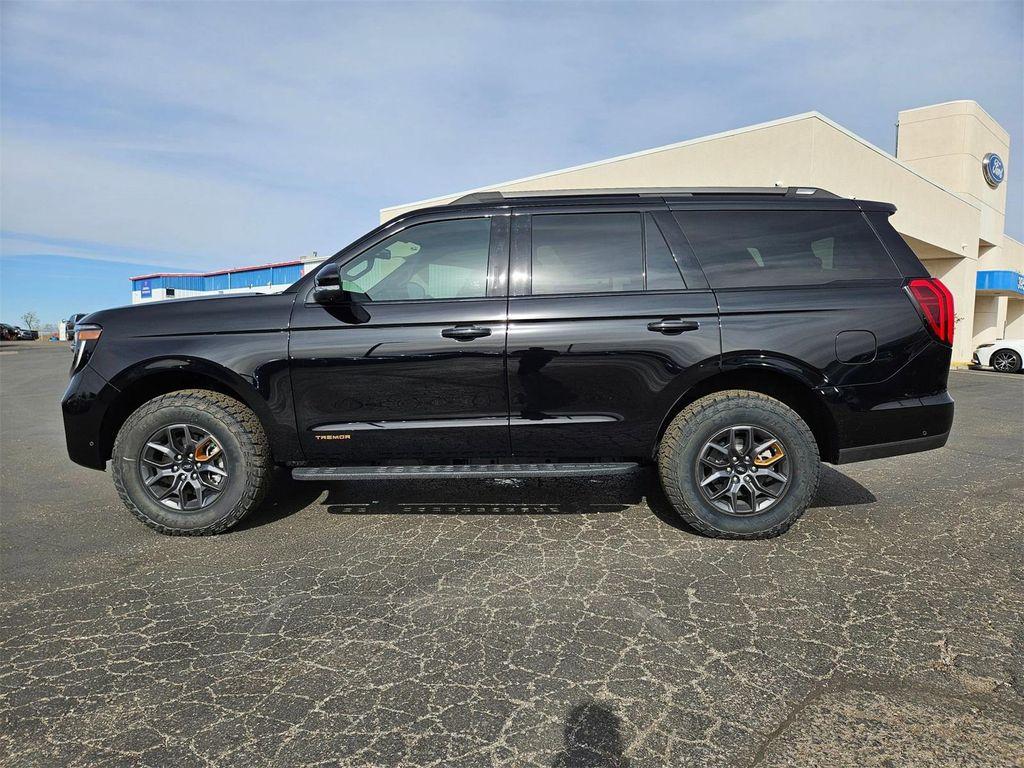 new 2025 Ford Expedition car, priced at $78,605