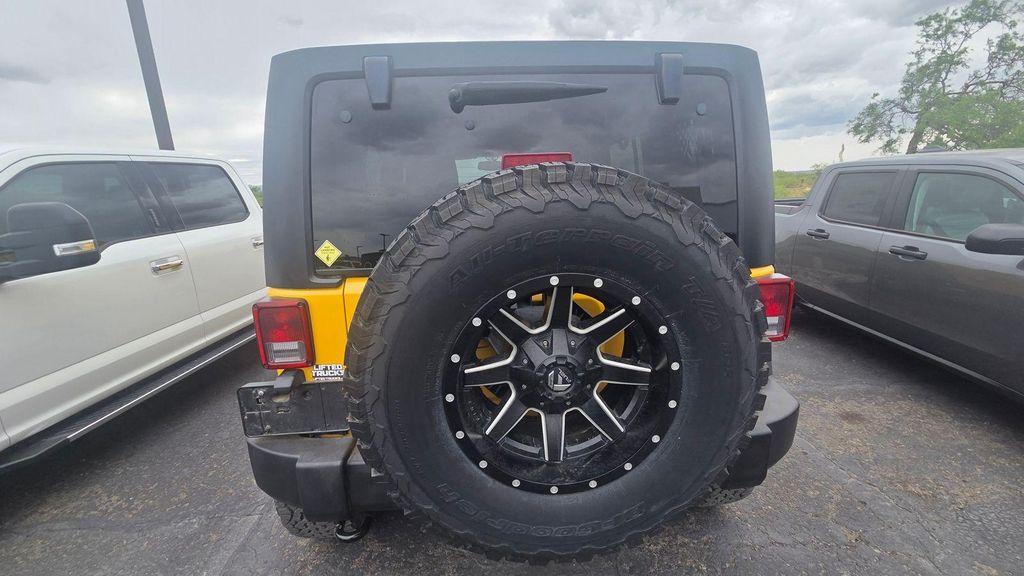 used 2015 Jeep Wrangler Unlimited car, priced at $21,900