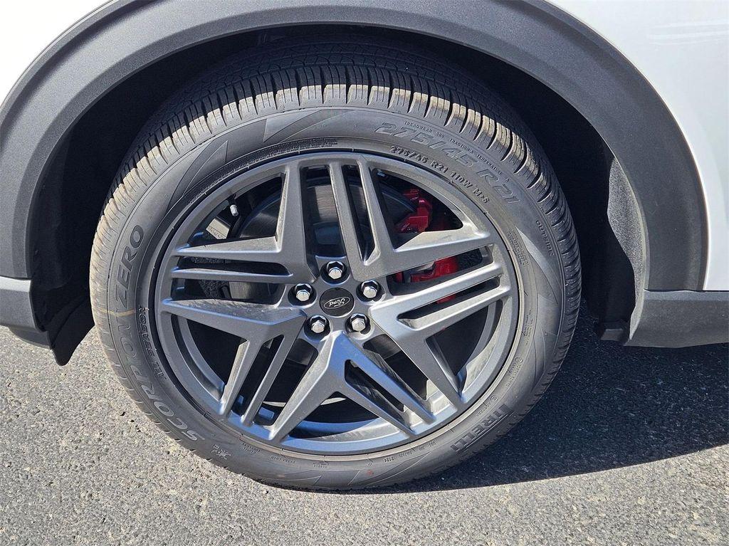 new 2025 Ford Explorer car, priced at $46,240