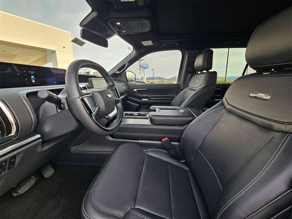 new 2025 Ford Expedition car, priced at $78,490