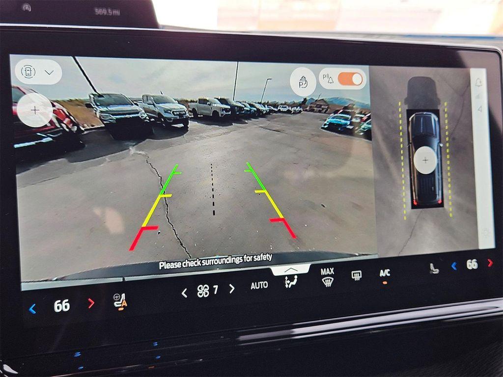 new 2025 Ford Expedition car, priced at $78,490