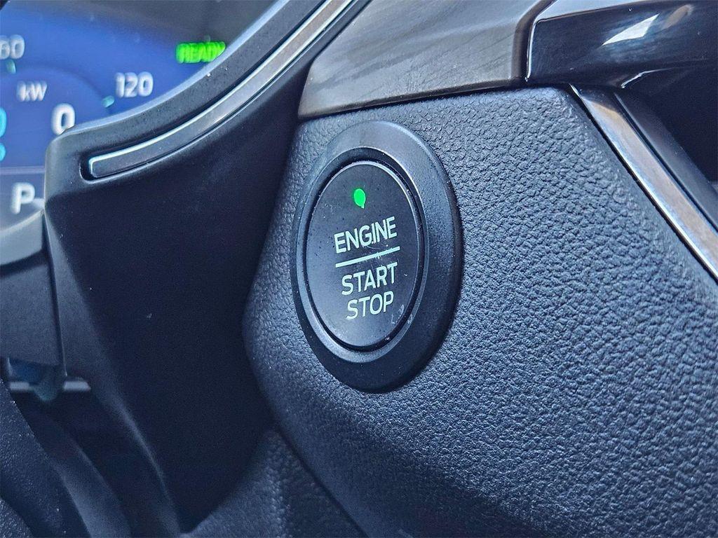 used 2020 Ford Escape car, priced at $18,500