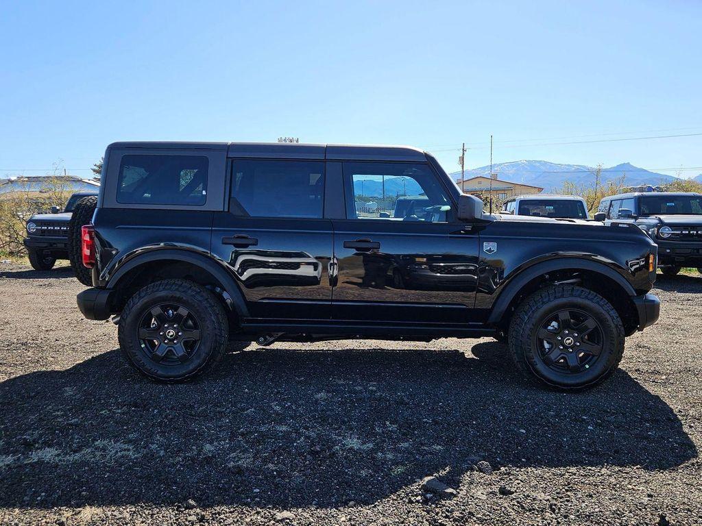 new 2025 Ford Bronco car, priced at $48,215