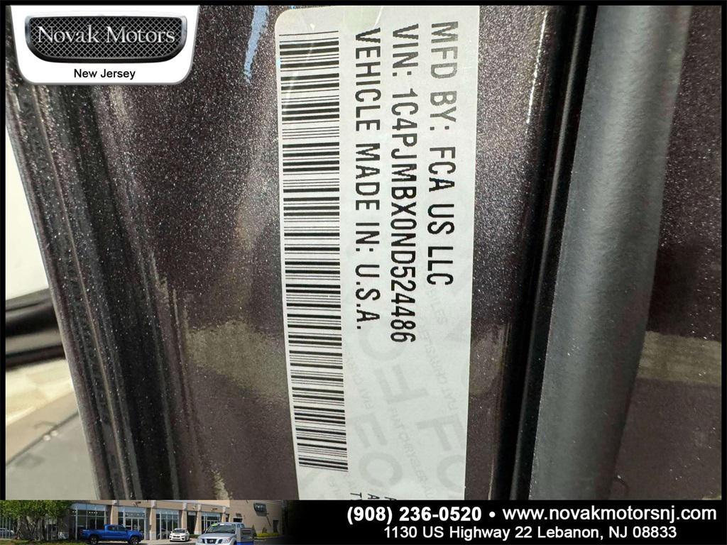 used 2022 Jeep Cherokee car, priced at $27,419