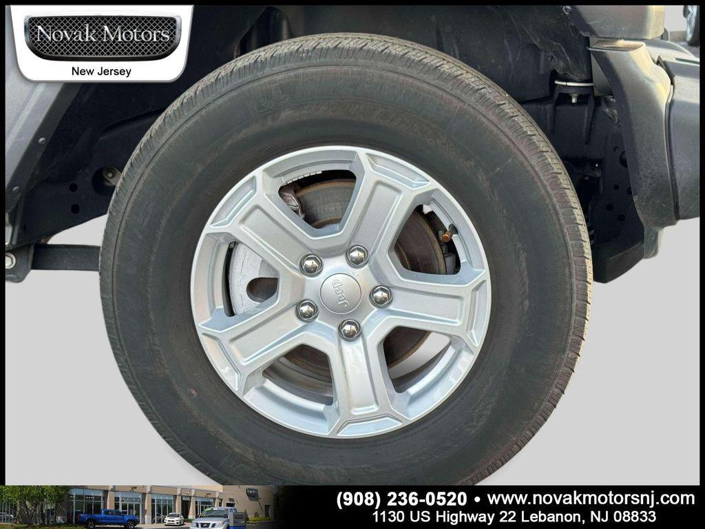 used 2022 Jeep Wrangler Unlimited car, priced at $29,678