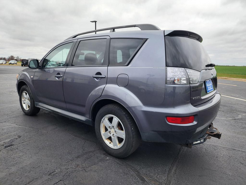 used 2010 Mitsubishi Outlander car