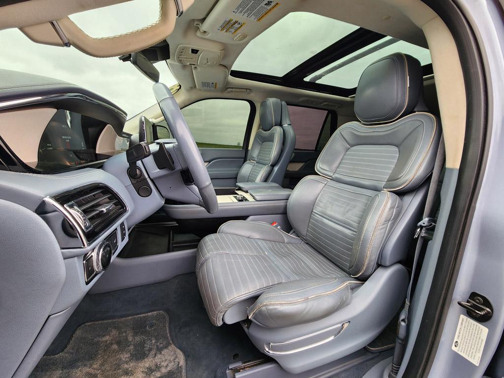 used 2018 Lincoln Navigator L car, priced at $26,835