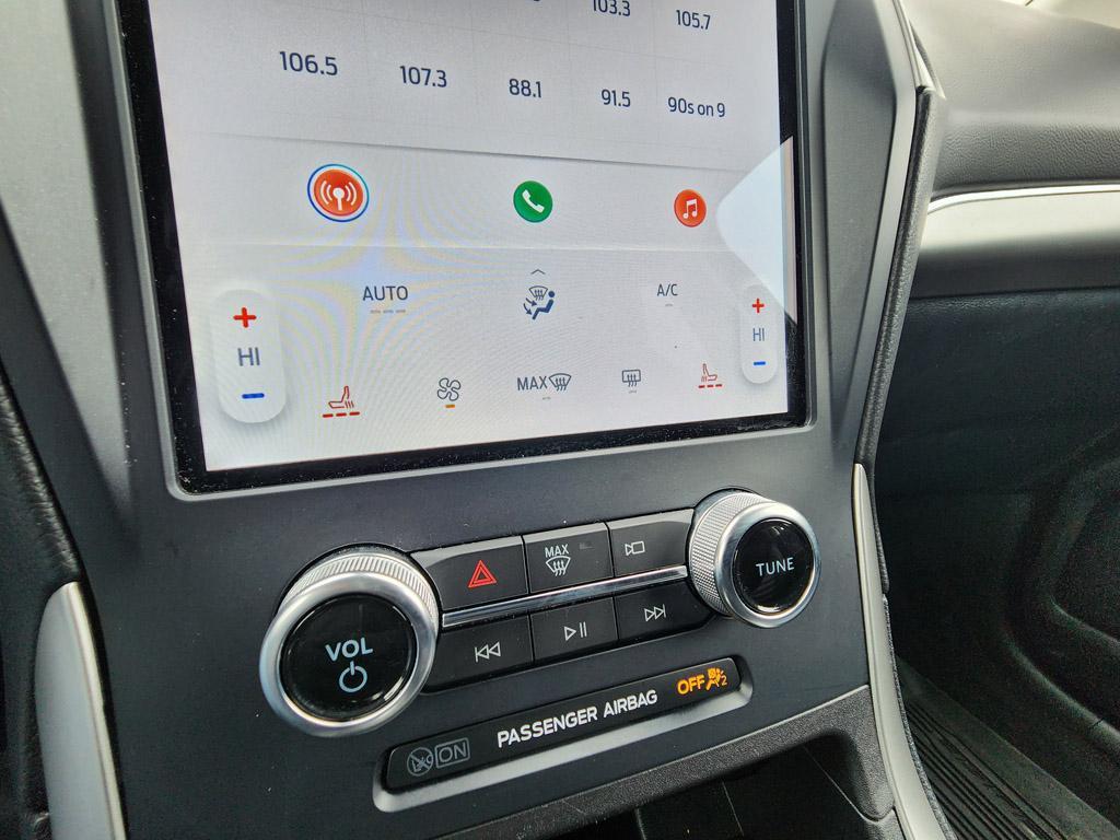 used 2023 Ford Edge car, priced at $21,388