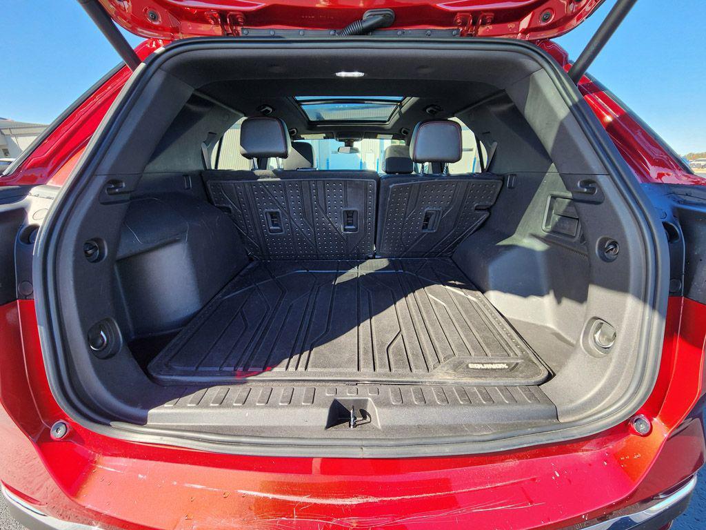 used 2022 Chevrolet Equinox car, priced at $20,020