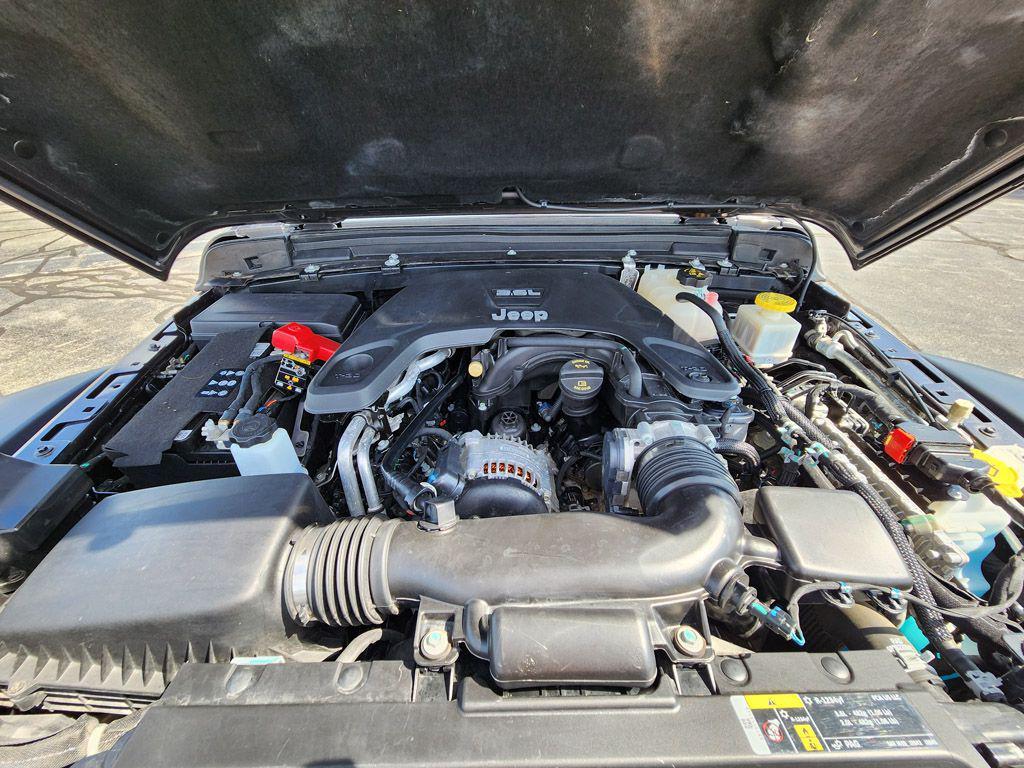 used 2020 Jeep Gladiator car, priced at $28,928