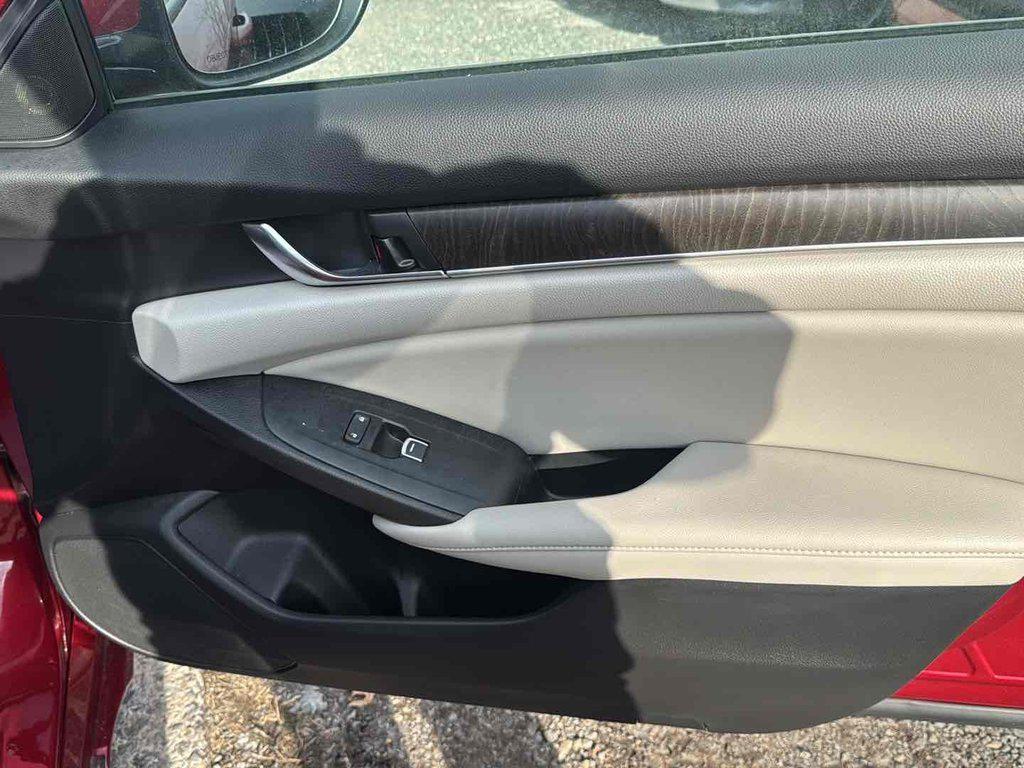 used 2021 Honda Accord Hybrid car, priced at $19,995