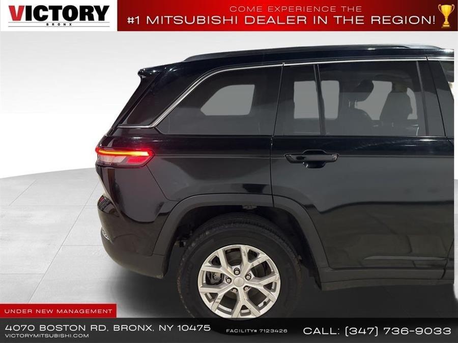 used 2023 Jeep Grand Cherokee car, priced at $23,495