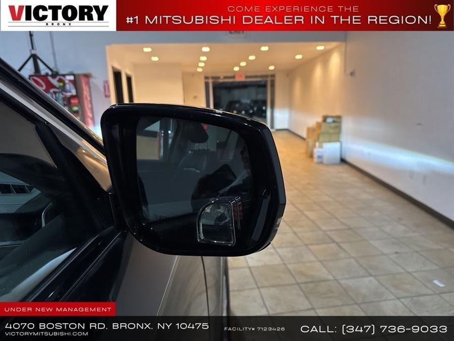 used 2023 Jeep Grand Cherokee car, priced at $23,495