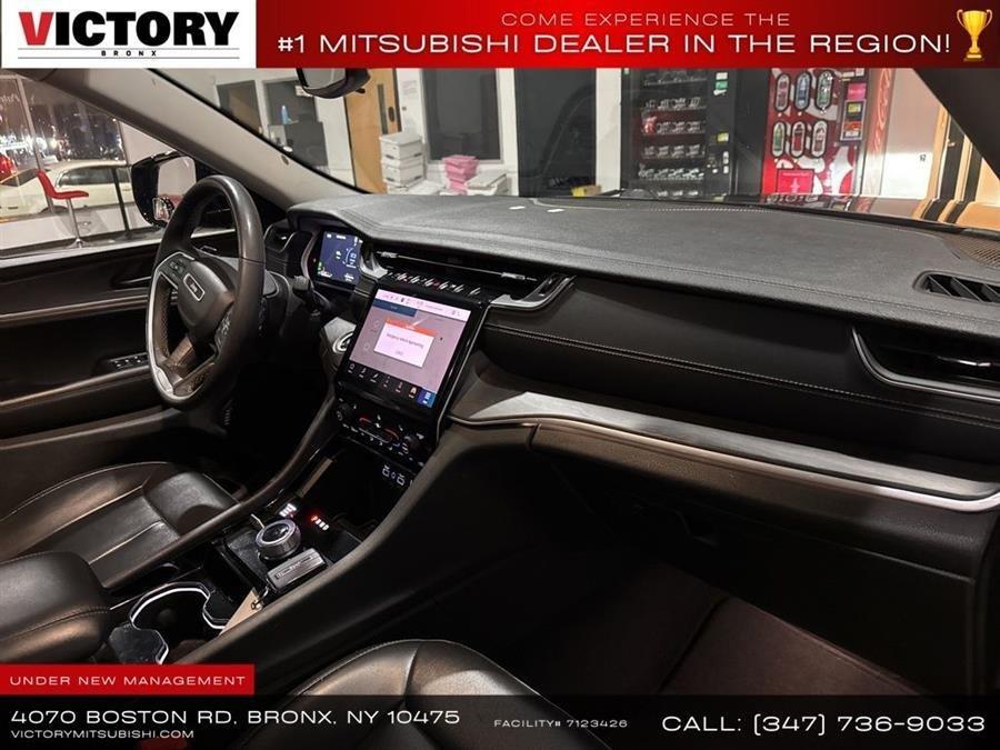 used 2023 Jeep Grand Cherokee car, priced at $23,495