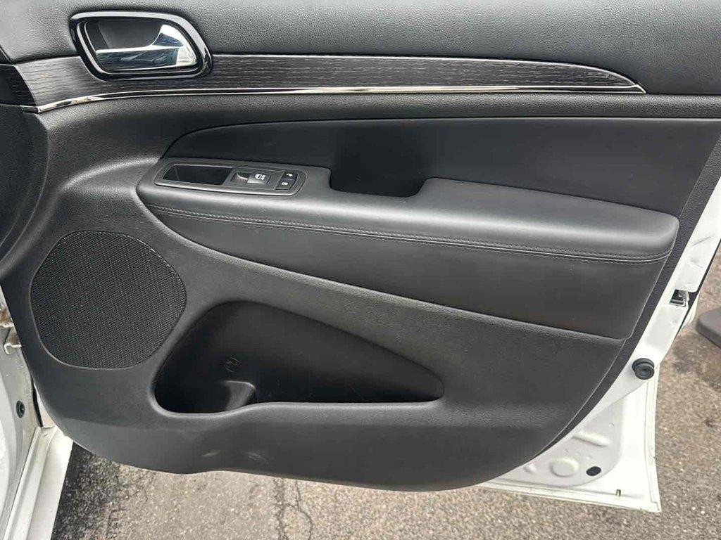 used 2020 Jeep Grand Cherokee car, priced at $18,065