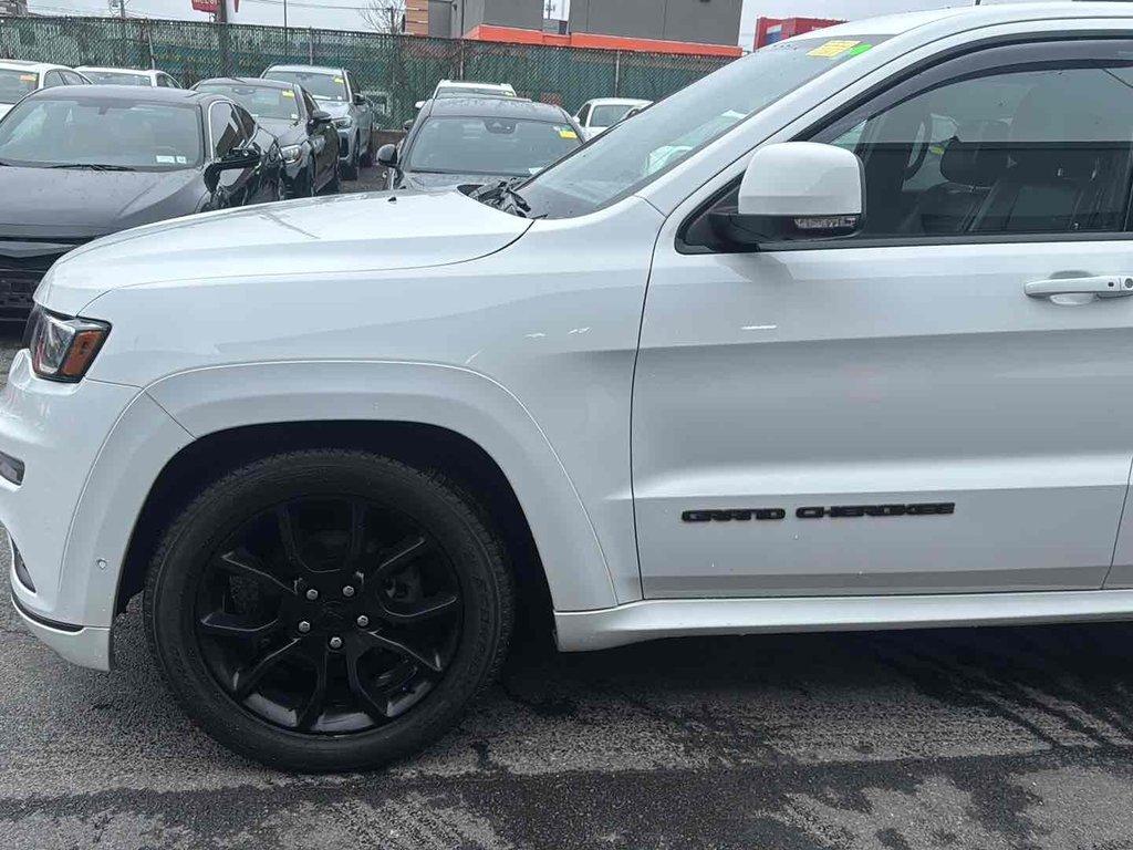 used 2020 Jeep Grand Cherokee car, priced at $18,065
