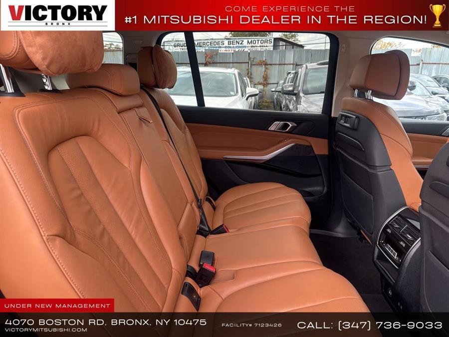 used 2022 BMW X7 car, priced at $34,995