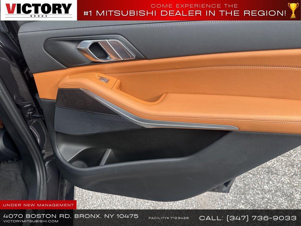 used 2022 BMW X7 car, priced at $35,320