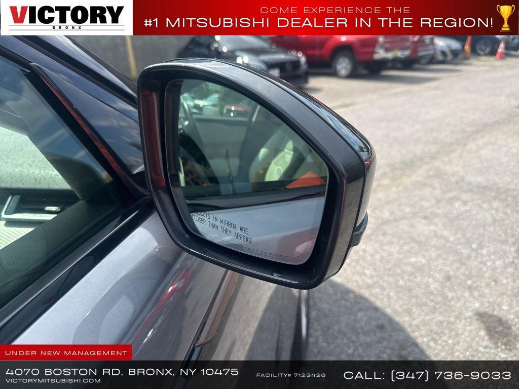 used 2020 Land Rover Range Rover Velar car, priced at $26,720