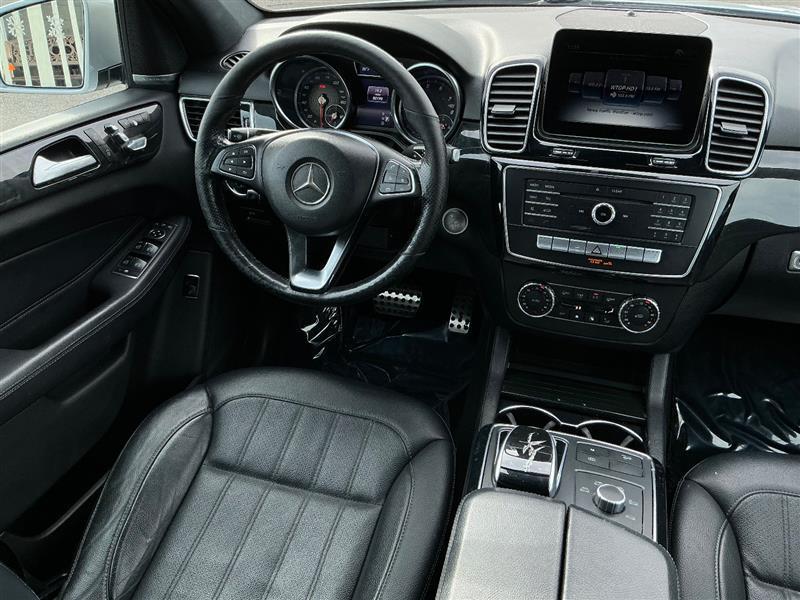 used 2019 Mercedes-Benz GLE 400 car, priced at $18,996