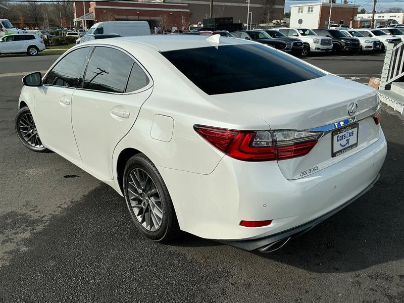 used 2018 Lexus ES 350 car, priced at $17,496
