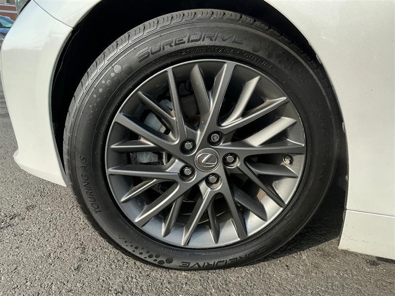 used 2018 Lexus ES 350 car, priced at $17,496