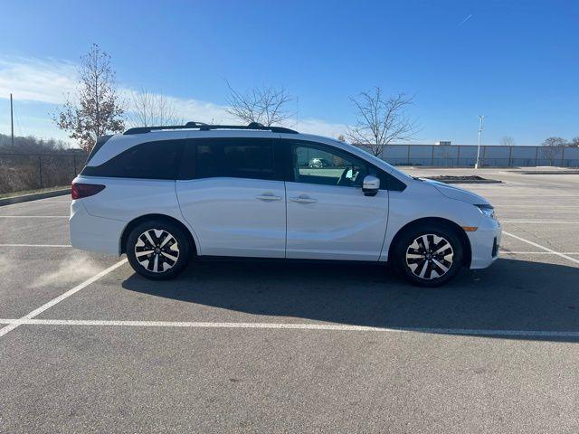new 2026 Honda Odyssey car, priced at $45,340