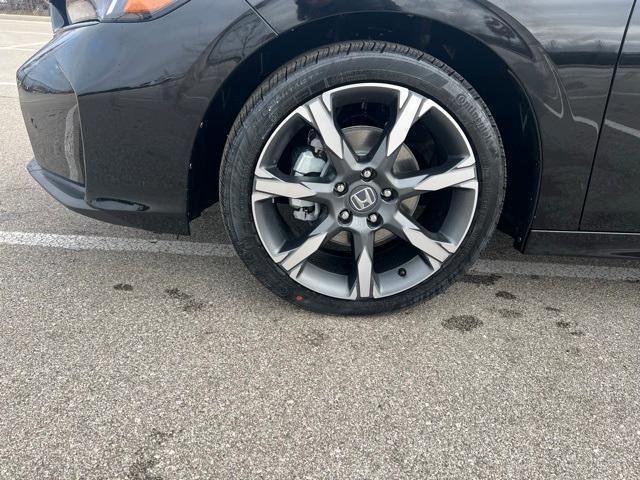 new 2026 Honda Civic Hybrid car, priced at $33,490