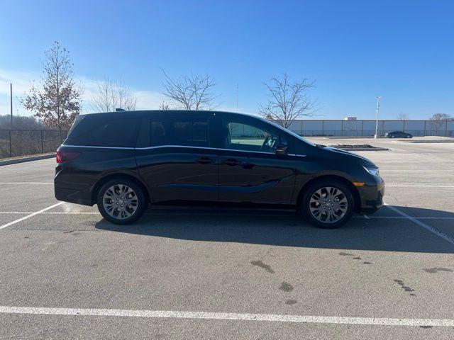 new 2026 Honda Odyssey car, priced at $48,990