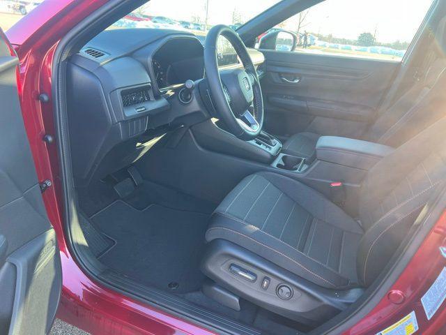 new 2026 Honda CR-V Hybrid car, priced at $39,035