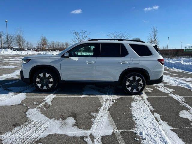 new 2026 Honda Pilot car, priced at $53,045