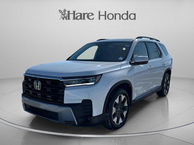 new 2026 Honda Pilot car, priced at $53,045
