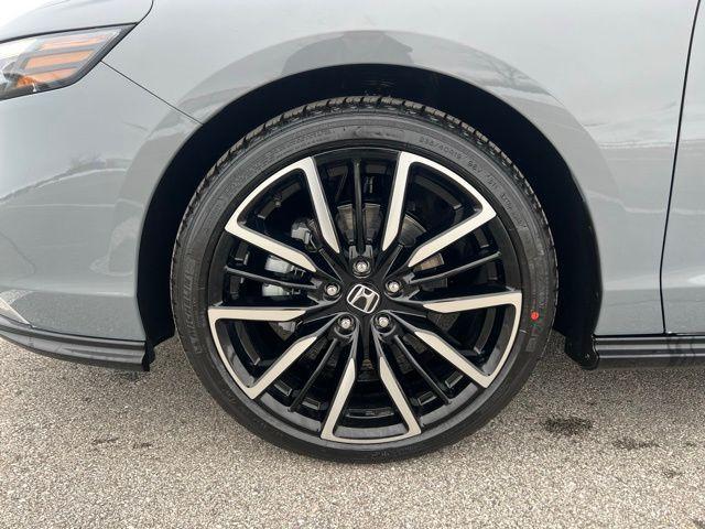 new 2026 Honda Accord Hybrid car, priced at $41,145