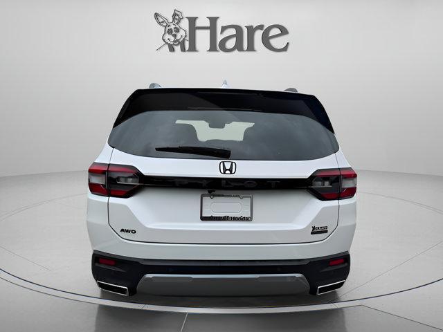 new 2026 Honda Pilot car, priced at $54,445