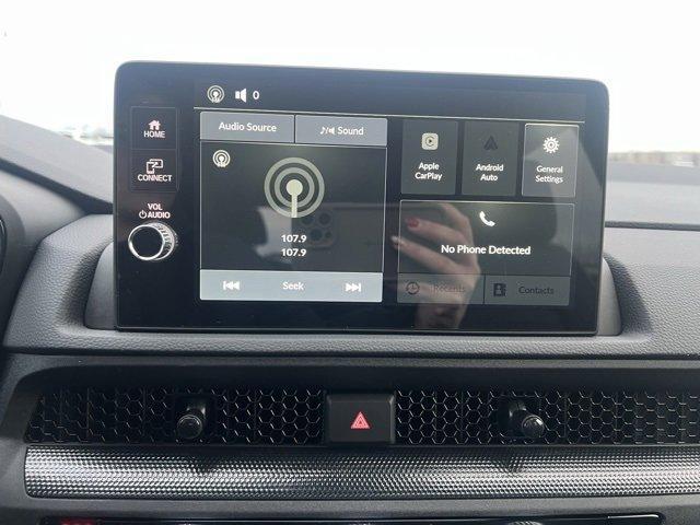 new 2026 Honda CR-V Hybrid car, priced at $41,675