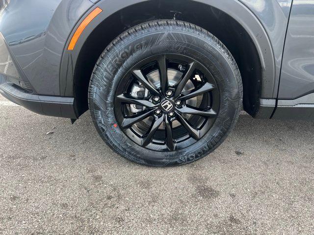 new 2026 Honda CR-V Hybrid car, priced at $41,675