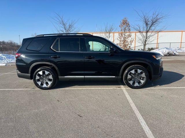 new 2026 Honda Pilot car, priced at $54,990