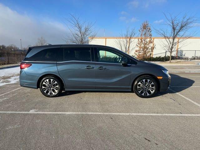 new 2026 Honda Odyssey car, priced at $53,555