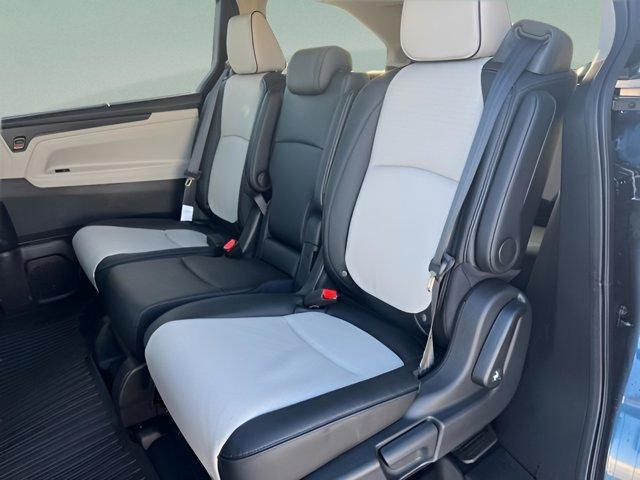new 2026 Honda Odyssey car, priced at $53,555