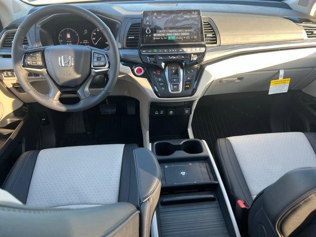 new 2026 Honda Odyssey car, priced at $53,555