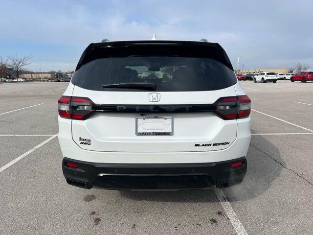 new 2026 Honda Pilot car, priced at $58,445