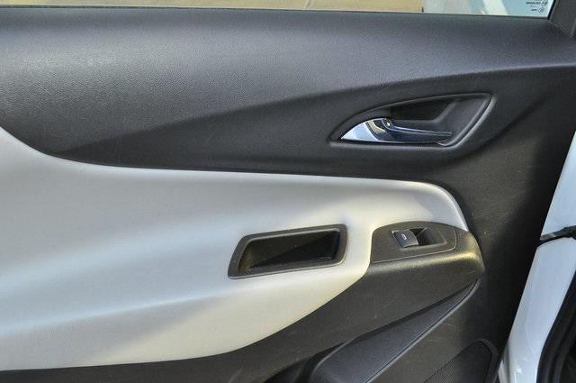 used 2023 Chevrolet Equinox car, priced at $18,859